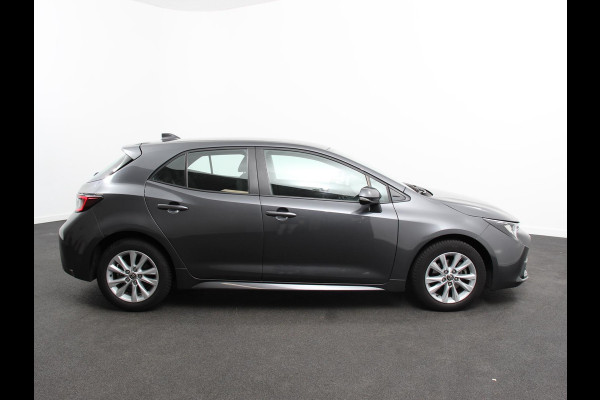 Toyota Corolla Hybrid 140pk Automaat Active Navigatie Apple Carplay/Android Auto Climate Control Cruise Control 17"Lichtmetalen velgen
