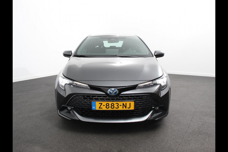 Toyota Corolla Hybrid 140pk Automaat Active Navigatie Apple Carplay/Android Auto Climate Control Cruise Control 17"Lichtmetalen velgen