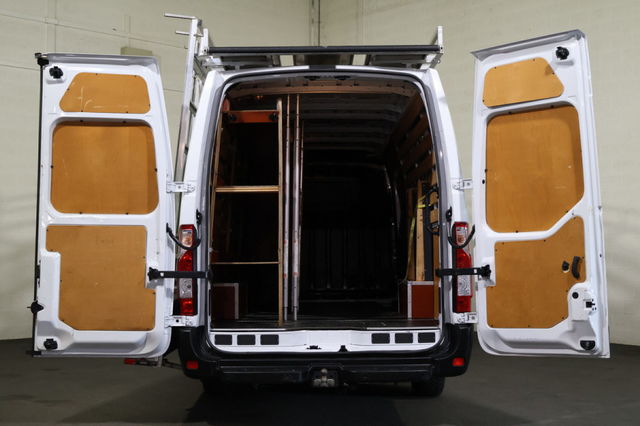 Renault Master 2.3 dCi 145pk L4 H2 Glasresteel