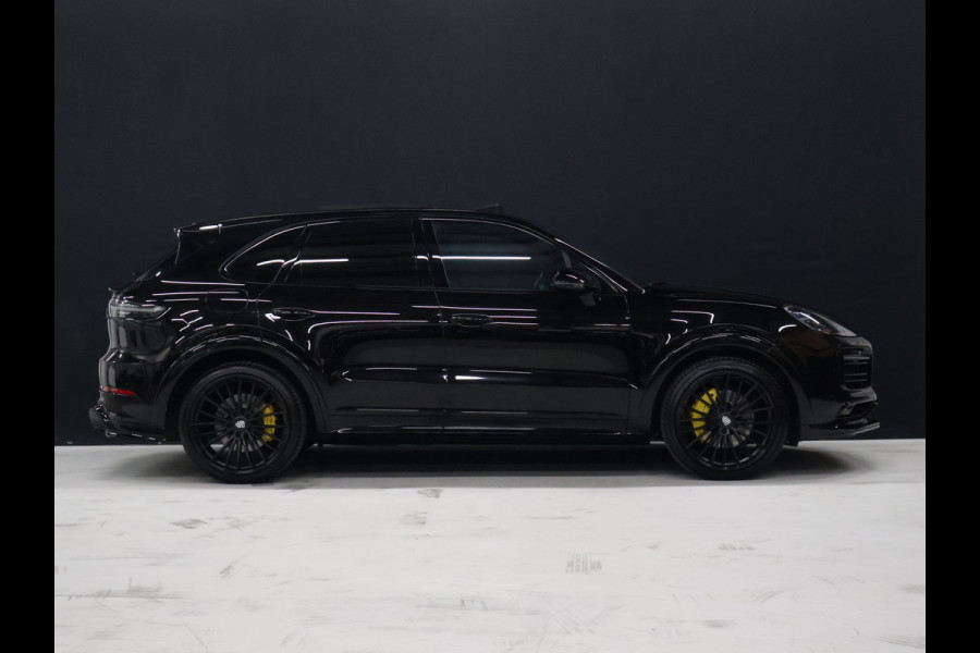Porsche Cayenne 3.0 E-Hybrid TechArt [SCHUIFKANTELDAK, LUCHTVERING, SPORT CHRONO, APPLE CARPLAY, MEMORY SEATS, BOSE SOUND, KLEPPENSYSTEEM, SPORT DESIGN, PDLS+, STOELVERWARMING, CAMERA, CRUISE, CLIMATE, NIEUWSTAAT]