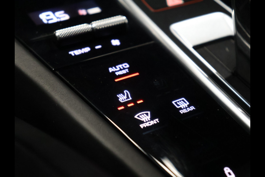 Porsche Cayenne 3.0 E-Hybrid TechArt [SCHUIFKANTELDAK, LUCHTVERING, SPORT CHRONO, APPLE CARPLAY, MEMORY SEATS, BOSE SOUND, KLEPPENSYSTEEM, SPORT DESIGN, PDLS+, STOELVERWARMING, CAMERA, CRUISE, CLIMATE, NIEUWSTAAT]