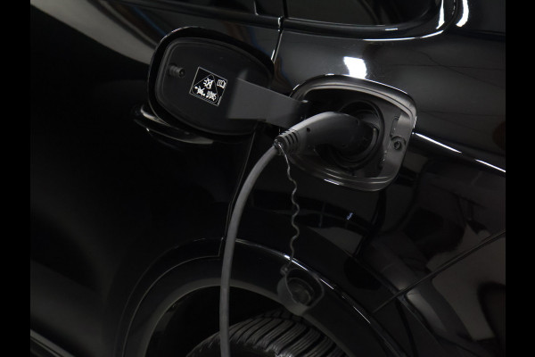 Porsche Cayenne 3.0 E-Hybrid TechArt [SCHUIFKANTELDAK, LUCHTVERING, SPORT CHRONO, APPLE CARPLAY, MEMORY SEATS, BOSE SOUND, KLEPPENSYSTEEM, SPORT DESIGN, PDLS+, STOELVERWARMING, CAMERA, CRUISE, CLIMATE, NIEUWSTAAT]