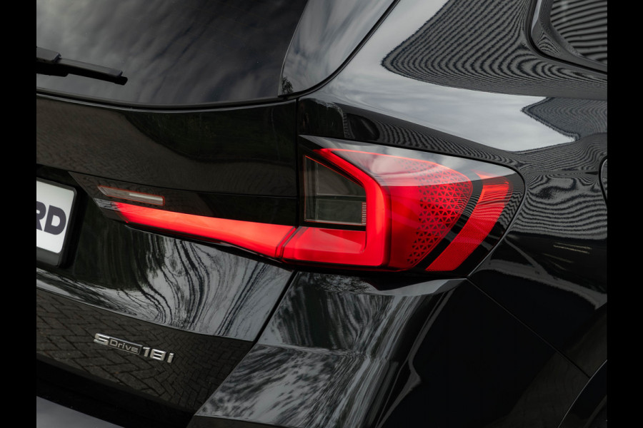 BMW X1 sDrive18i M-Sport - Pano - Memory - Driving Ass Prof - Head-Up - Harman Kardon