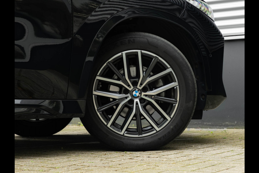 BMW X1 sDrive18i M-Sport - Pano - Memory - Driving Ass Prof - Head-Up - Harman Kardon