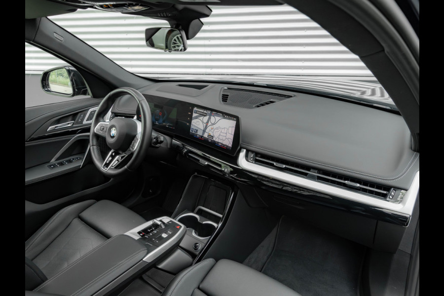 BMW X1 sDrive18i M-Sport - Pano - Memory - Driving Ass Prof - Head-Up - Harman Kardon
