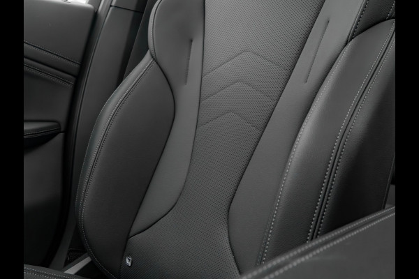 BMW X1 sDrive18i M-Sport - Pano - Memory - Driving Ass Prof - Head-Up - Harman Kardon