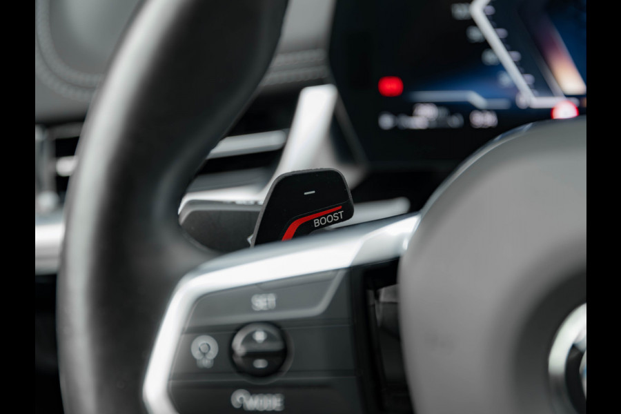 BMW X1 sDrive18i M-Sport - Pano - Memory - Driving Ass Prof - Head-Up - Harman Kardon