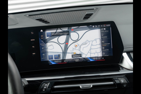 BMW X1 sDrive18i M-Sport - Pano - Memory - Driving Ass Prof - Head-Up - Harman Kardon