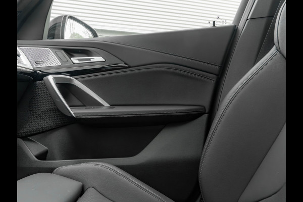 BMW X1 sDrive18i M-Sport - Pano - Memory - Driving Ass Prof - Head-Up - Harman Kardon