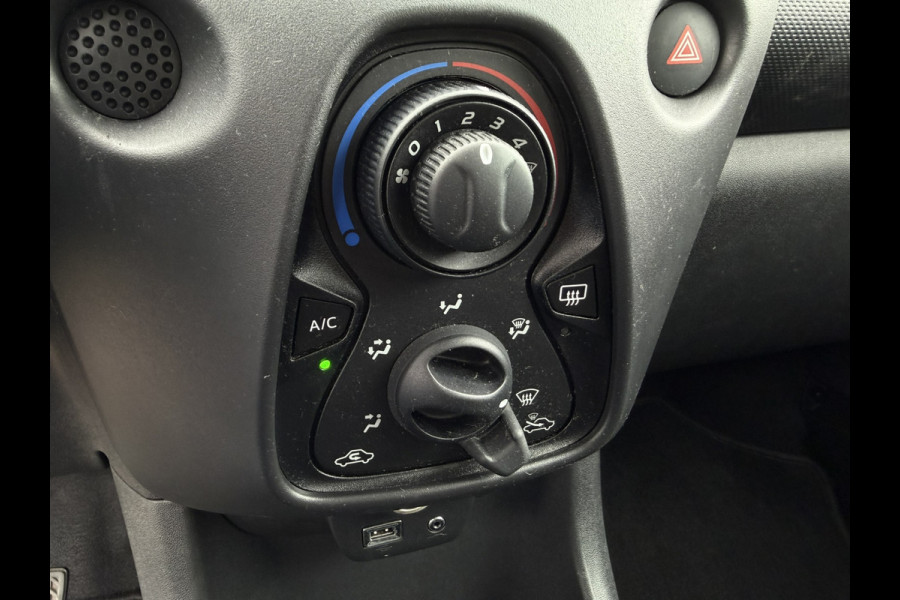 Toyota Aygo 1.0 VVT-i x-fun | Airco| Bluetooth | Elek. Ramen | 5DRS | NL/NAP