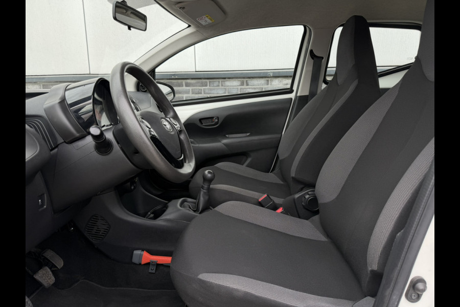 Toyota Aygo 1.0 VVT-i x-fun | Airco| Bluetooth | Elek. Ramen | 5DRS | NL/NAP