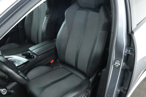 Peugeot 5008 1.5 BlueHDI Allure Pack Business 7 Persoons, Navigatie, Climate, trekhaak,