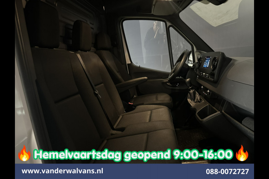 Mercedes-Benz Sprinter 315 CDI 150pk L3H2 Euro6 Airco | Camera | Apple Carplay | Android Auto 270gr Achterdeuren, Parkeersensoren, Bijrijdersbank