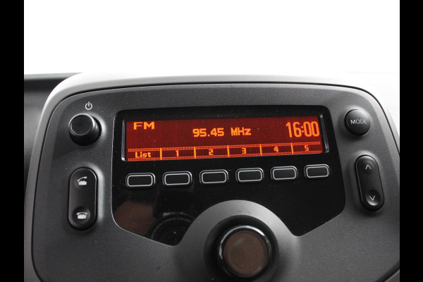 Peugeot 108 1.0 e-VTi Active Airco Bluetooth Led dagrij verlichting Multi functioneel stuur 5 deurs