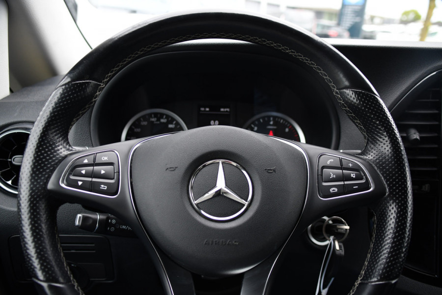 Mercedes-Benz Vito 116 CDI L3 DC Black Edition Cruise, Camera, Carplay, LED, 164pk, Leder, Stoelverwarming, Multimedia, Uniek!