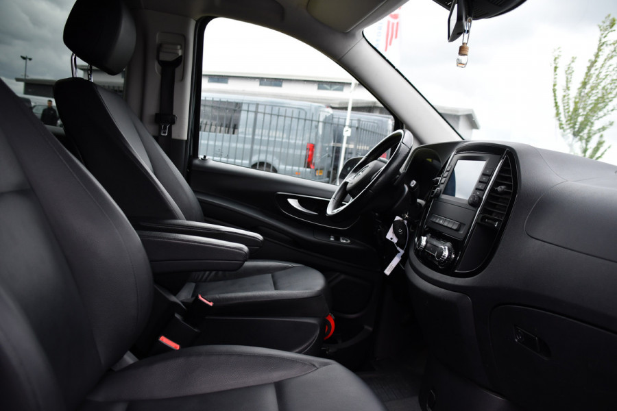Mercedes-Benz Vito 116 CDI L3 DC Black Edition Cruise, Camera, Carplay, LED, 164pk, Leder, Stoelverwarming, Multimedia, Uniek!