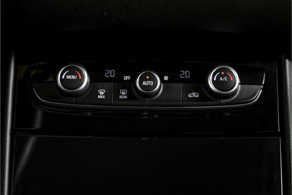 Opel Grandland X 1.2 Turbo Online Edition 131 PK - Org. NL. | Cruise | PDC | NAV + App. Connect | ECC | Afn. Trekhaak | LM 17" |