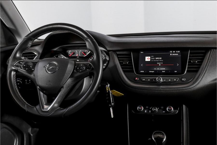 Opel Grandland X 1.2 Turbo Online Edition 131 PK - Org. NL. | Cruise | PDC | NAV + App. Connect | ECC | Afn. Trekhaak | LM 17" |