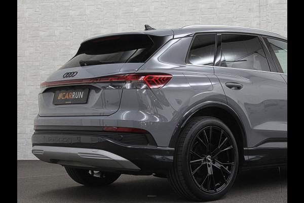 Audi Q4 e-tron 45 265pk Quattro RS-Leder | Uniek Interieur! | Sportstoelen | ACC | Sonos-Sound | Head-Up | 95% SOH | Sportstoelen | Keyless-Ent Memory | Groot Navi | Virtual-Cockpit | Getint Glas | 3-Zone Clima | Zwarte Hemel | LED | Carplay | Standkachel | Achteruitrij-Camera | Stoelverwarming |