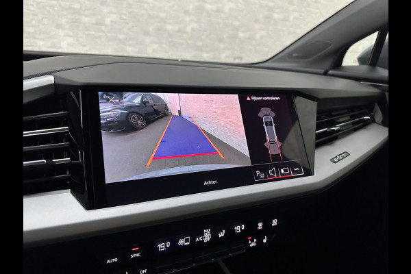 Audi Q4 e-tron 45 265pk Quattro RS-Leder | Uniek Interieur! | Sportstoelen | ACC | Sonos-Sound | Head-Up | 95% SOH | Sportstoelen | Keyless-Ent Memory | Groot Navi | Virtual-Cockpit | Getint Glas | 3-Zone Clima | Zwarte Hemel | LED | Carplay | Standkachel | Achteruitrij-Camera | Stoelverwarming |