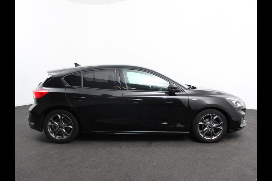 Ford Focus 1.0 EcoBoost Hybrid ST Line Business Navigatie Cruise Control Privacy Glass Parkeer sensoren