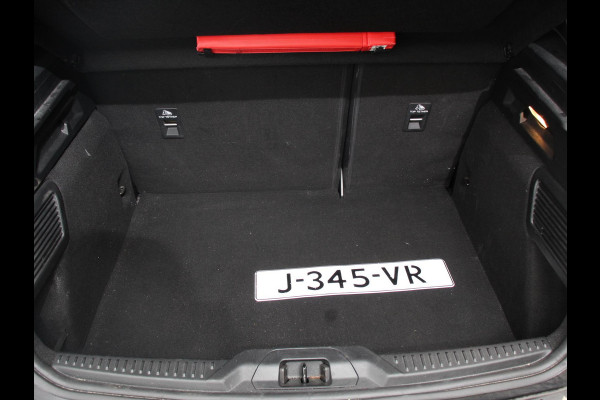 Ford Focus 1.0 EcoBoost Hybrid ST Line Business Navigatie Cruise Control Privacy Glass Parkeer sensoren