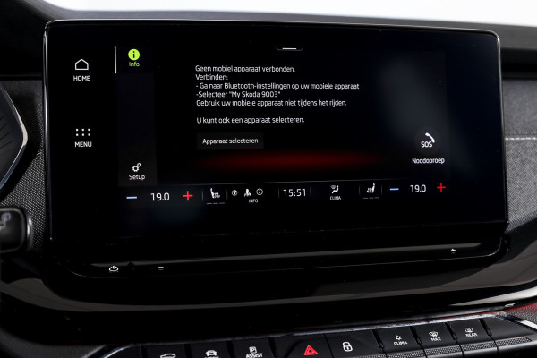 Škoda Octavia Combi 1.5 e-TSI 150 PK Sport Business - Automaat | S/K-Panodak | Elek. Klep | Adapt. Cruise | Head-Up | Stoelverw. | PDC | Camera | NAV + App. Connect | ECC | Elek. Klep | LM 18" |