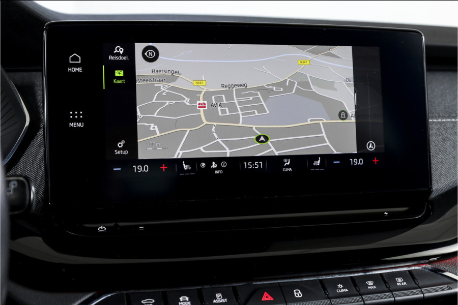 Škoda Octavia Combi 1.5 e-TSI 150 PK Sport Business - Automaat | S/K-Panodak | Elek. Klep | Adapt. Cruise | Head-Up | Stoelverw. | PDC | Camera | NAV + App. Connect | ECC | Elek. Klep | LM 18" |