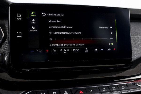 Škoda Octavia Combi 1.5 e-TSI 150 PK Sport Business - Automaat | S/K-Panodak | Elek. Klep | Adapt. Cruise | Head-Up | Stoelverw. | PDC | Camera | NAV + App. Connect | ECC | Elek. Klep | LM 18" |