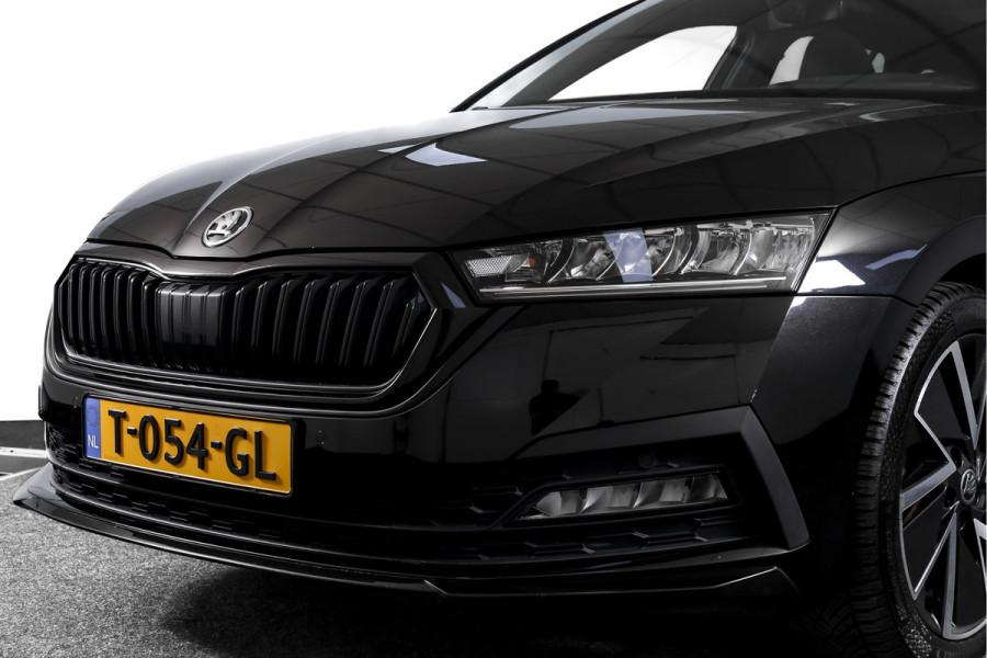 Škoda Octavia Combi 1.5 e-TSI 150 PK Sport Business - Automaat | S/K-Panodak | Elek. Klep | Adapt. Cruise | Head-Up | Stoelverw. | PDC | Camera | NAV + App. Connect | ECC | Elek. Klep | LM 18" |