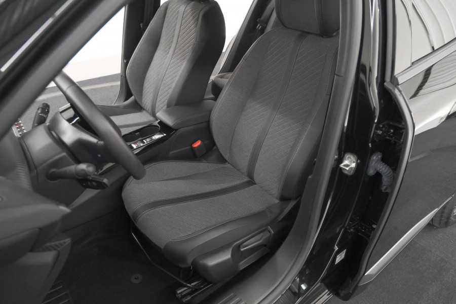 Peugeot 2008 PureTech 100 Allure | Apple Carplay | Parkeersensoren | Climate Control | Cruise Control