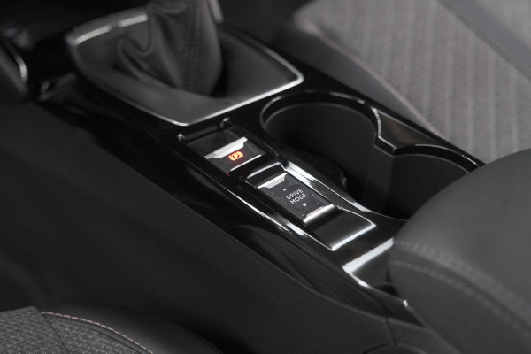 Peugeot 2008 PureTech 100 Allure | Apple Carplay | Parkeersensoren | Climate Control | Cruise Control