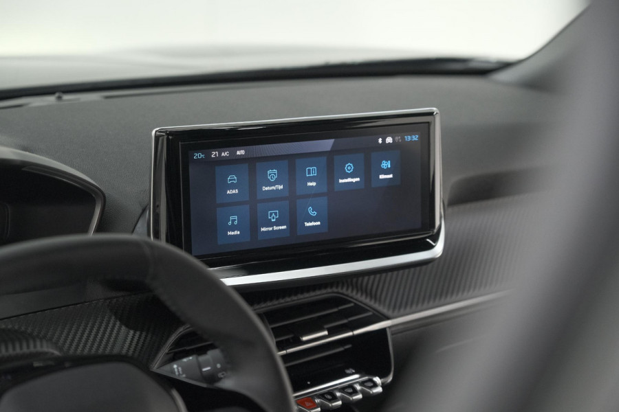 Peugeot 2008 PureTech 100 Allure | Apple Carplay | Parkeersensoren | Climate Control | Cruise Control