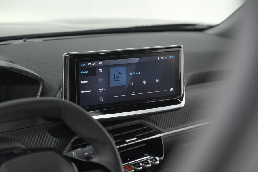 Peugeot 2008 PureTech 100 Allure | Apple Carplay | Parkeersensoren | Climate Control | Cruise Control