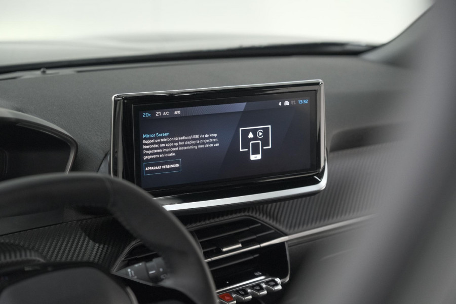 Peugeot 2008 PureTech 100 Allure | Apple Carplay | Parkeersensoren | Climate Control | Cruise Control