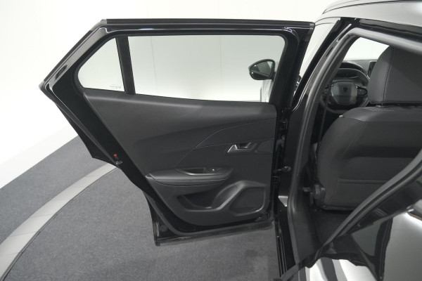Peugeot 2008 PureTech 100 Allure | Apple Carplay | Parkeersensoren | Climate Control | Cruise Control