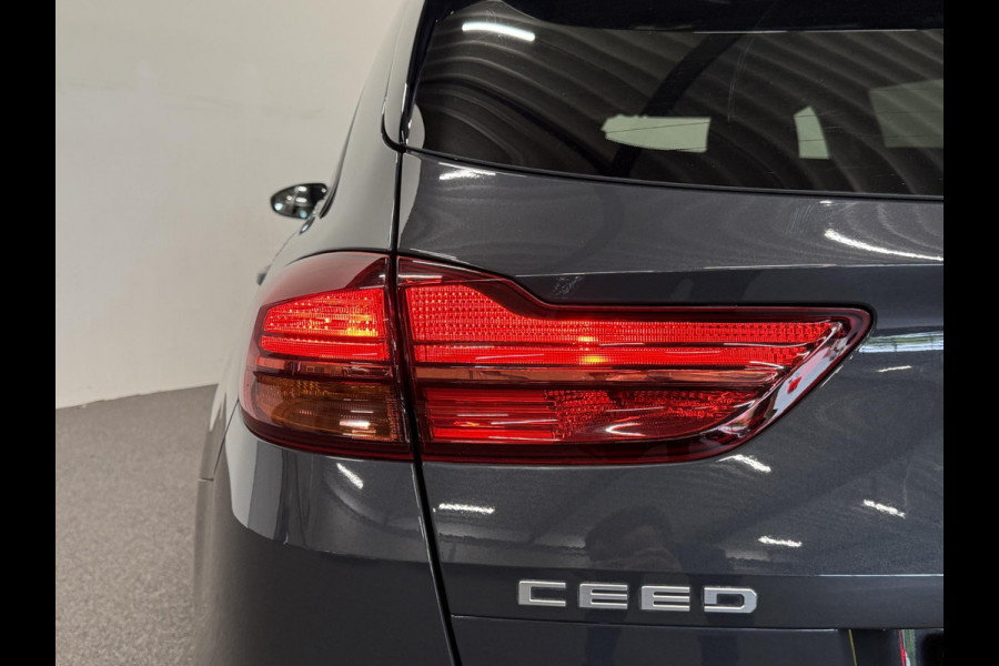 Kia Ceed Sportswagon 1.0 T-GDi ComfortLine Apple Carplay Android Auto Camera DAB Climate Control Cruise Control Stuurverwarming Stoelverwarming