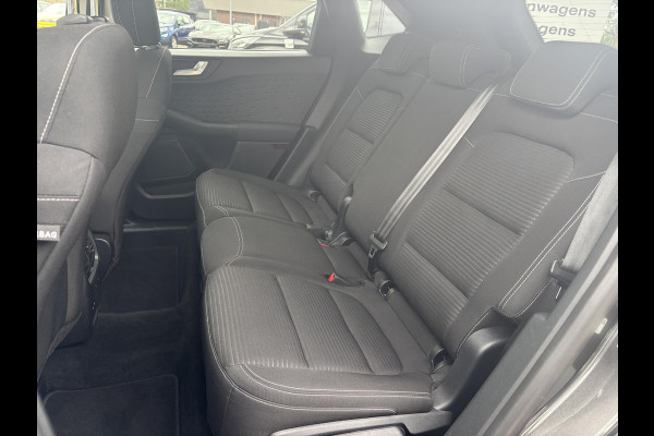 Ford Kuga 2.5 PHEV Titanium 225pk Afneembare Trekhaak | Winterpack | Apple Carplay | 18 inch velgen