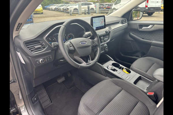 Ford Kuga 2.5 PHEV Titanium 225pk Afneembare Trekhaak | Winterpack | Apple Carplay | 18 inch velgen