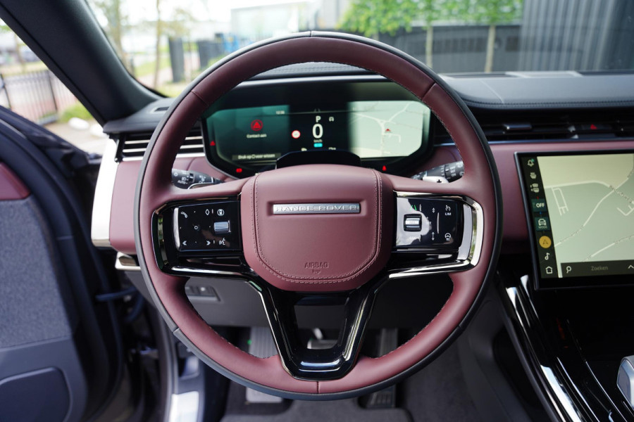 Land Rover Range Rover Sport P460e Dynamic HSE / Deep Garnet / Panoramadak / Elek. Trekhaak