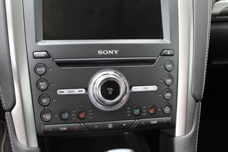 Ford Mondeo Wagon 2.0 IVCT HEV Vignale | 104.700 KM | Lederen interieur | Trekhaak | Adaptieve Cruise Control