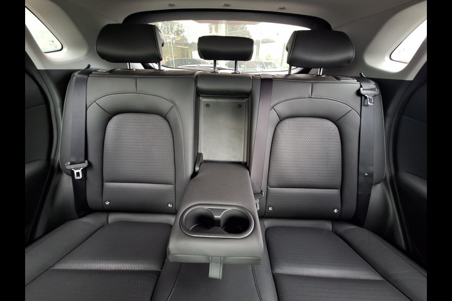 Hyundai Kona EV Premium 64 kWh | SOH: nnb | Warmtepomp | Lage km-stand | Leder | HUD | Blindspot | Full LED |