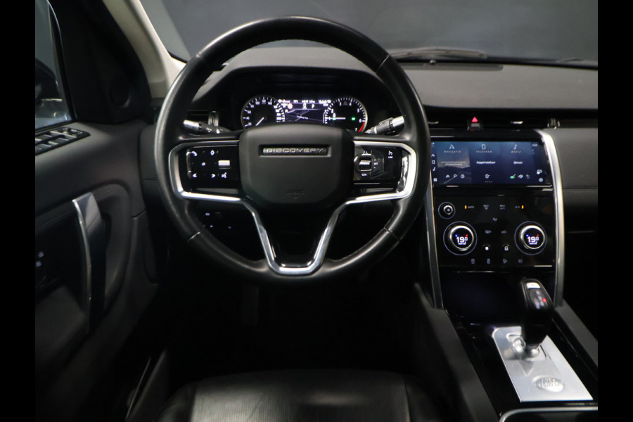 Land Rover Discovery Sport P300e 1.5 SE [TREKHAAK AFNEEMBAAR, APPLE CARPLAY, ANDROID, CAMERA 360, VOL LEDER, CRUISE, NAVIGATIE, CLIMATE, NIEUWSTAAT]