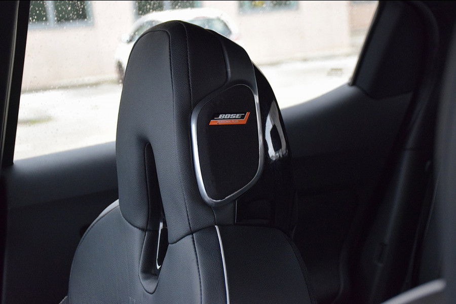 Nissan Juke 1.6 Hybrid Business Premium*Bose*Leder*360Cam*72Dkm*19Inch*Enz