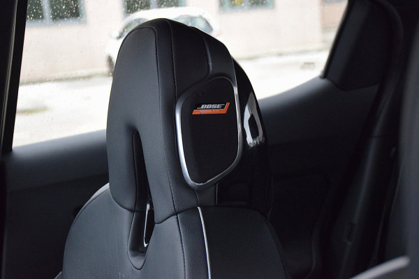 Nissan Juke 1.6 Hybrid Business Premium*Bose*Leder*360Cam*72Dkm*19Inch*Enz