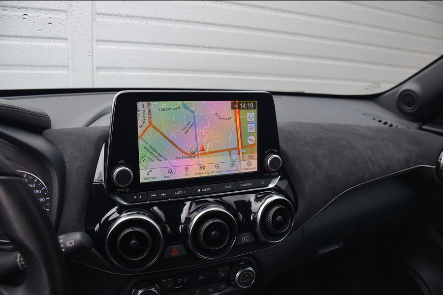 Nissan Juke 1.6 Hybrid Business Premium*Bose*Leder*360Cam*72Dkm*19Inch*Enz