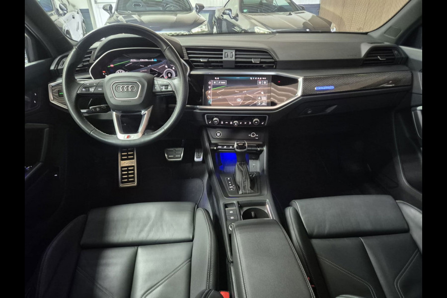 Audi Q3 Sportback 40 TFSI quattro S Edition | 3x S-Line| Clima| Pano | Camera | Navi | Stoelverwarming |