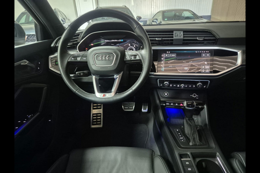Audi Q3 Sportback 40 TFSI quattro S Edition | 3x S-Line| Clima| Pano | Camera | Navi | Stoelverwarming |