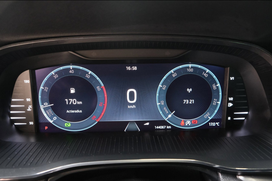 Škoda Octavia Combi 1.0 e-TSI Business Edition Automaat - N.A.P. Airco, Cruise, Navi, PDC, Carplay, Trekhaak.