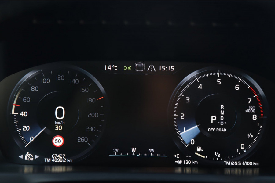 Volvo XC90 2.0 T8 Recharge AWD R-Design / HUD / ACC / KEYLESS / LEDER